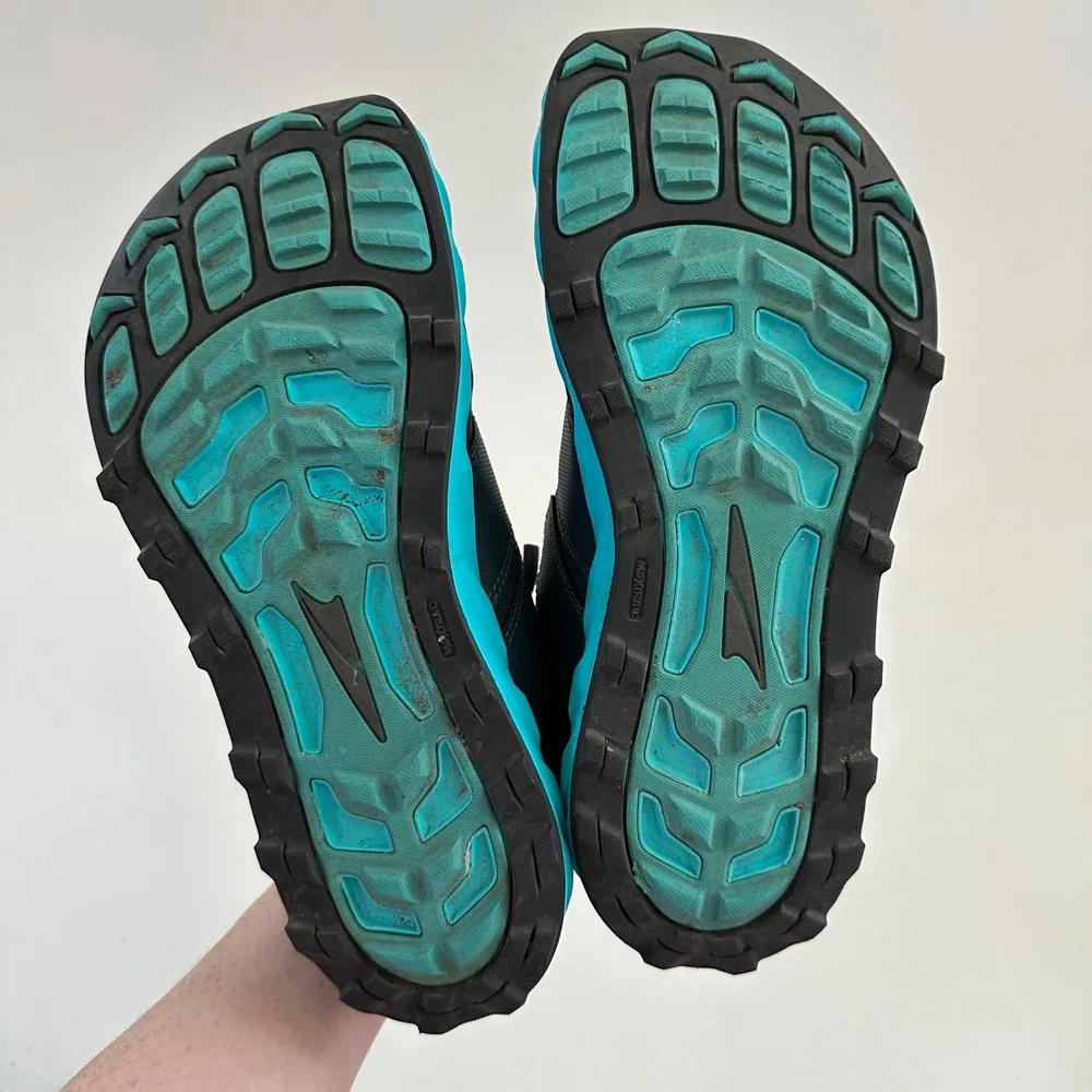 Altra Superior 5 Trail Running Shoes Womens 9.5 Hiking Outdoor Stonegaurd Insole
